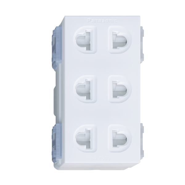 Bộ ba ổ cắm 2 chấu Panasonic WEV138307SW 